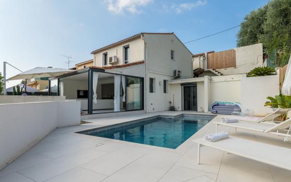 Maison à vendre    5 pièces • 118,60 m2 Cagnes-sur-Mer