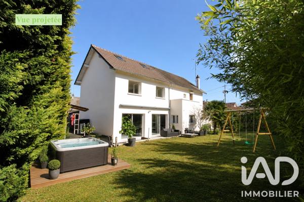 Maison à vendre 9 pièces 231 m² Verneuil-sur-Seine