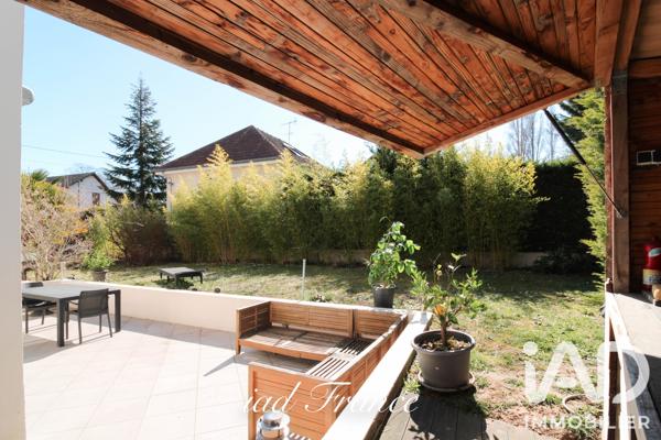 Maison à vendre 9 pièces 231 m² Verneuil-sur-Seine