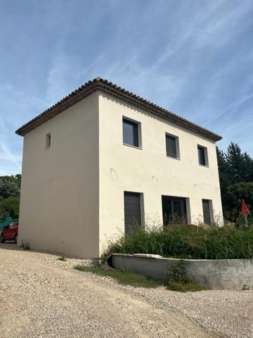 Maison à vendre 4 pièces LA ROQUETTE SUR SIAGNE (06)