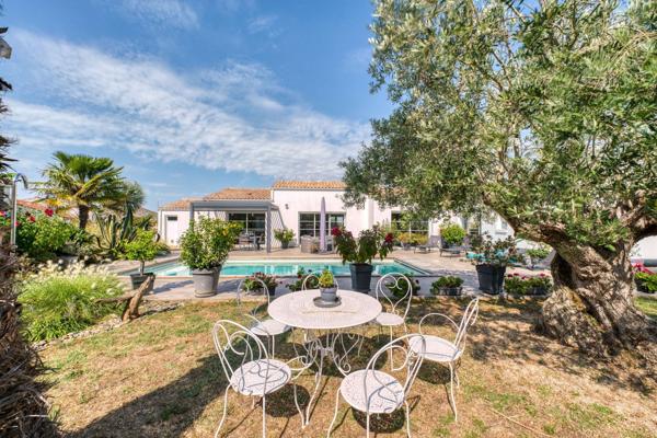 Vente Maison de luxe Le Grand-Village-Plage 5 Pièces 143 m²