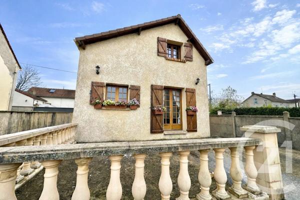 Maison à vendre  3 pièces - 69 m 2   SERAINCOURT  - 95
