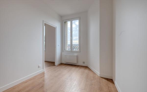 Appartement à vendre    2 pièces • 29,47 m2 Bondy