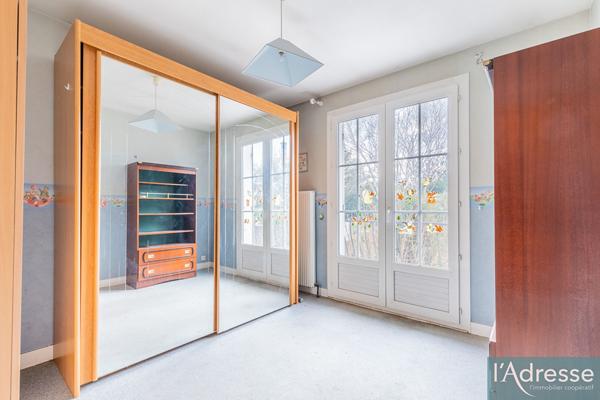 Maison 6 pièces, 4 chambres, sous sol total, Orsay