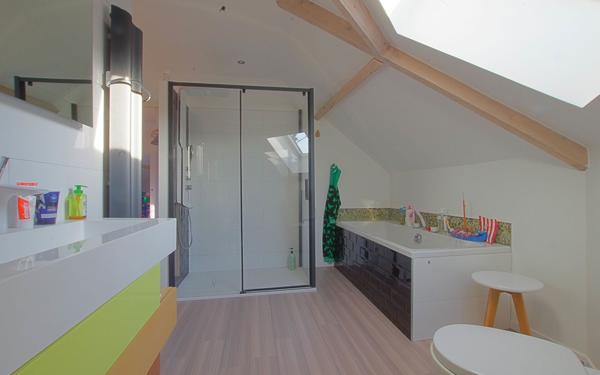 Maison à vendre    6 pièces •  Roye