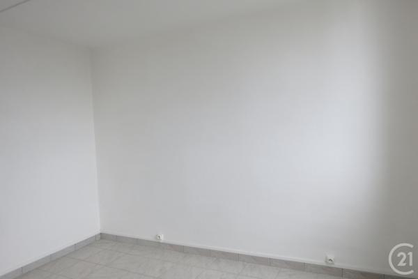 Appartement F3 à vendre  3 pièces - 55,70 m2 MONTLUCON - 03
