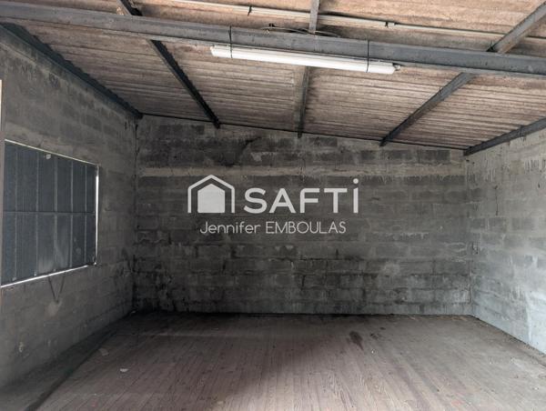 Bâtiment 170 m² : GARAGE / HANGAR / ENTREPOT