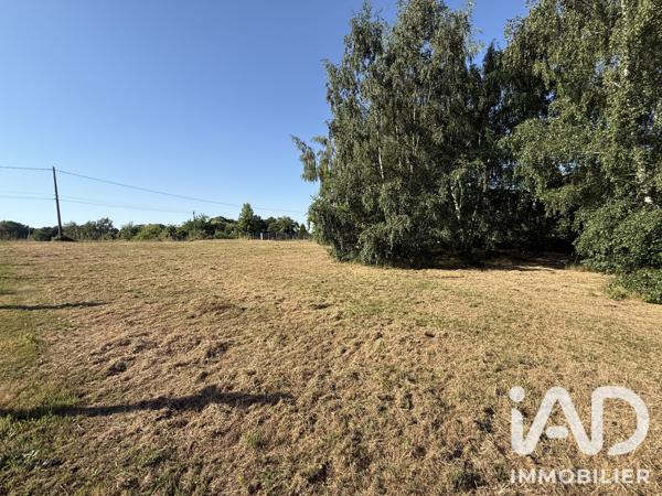 Terrain à vendre 1 842 m² Châlus