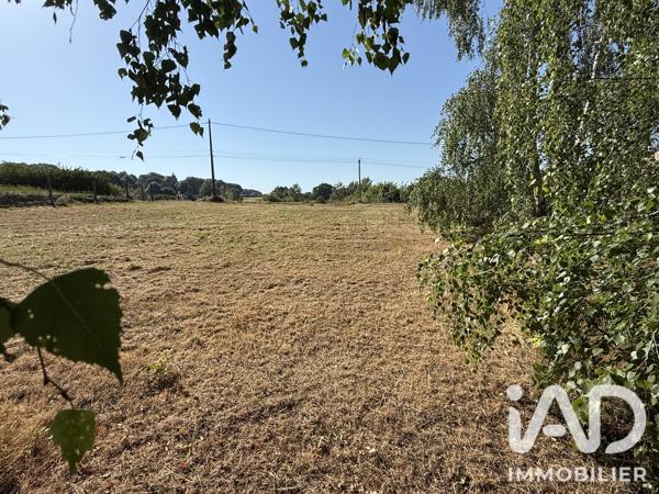 Terrain à vendre 1 842 m² Châlus