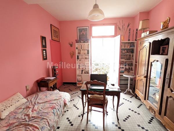 GRAND T3 AVEC GARAGE A PROXIMITE DU JARDIN PLANTE