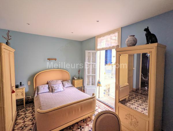 GRAND T3 AVEC GARAGE A PROXIMITE DU JARDIN PLANTE