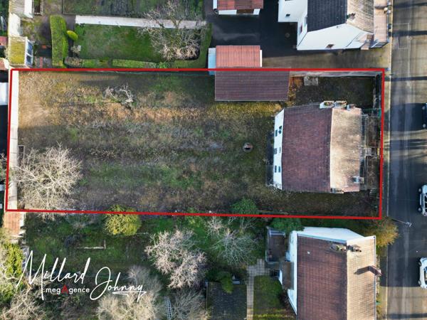 Maison à MONTCEAU-LES-MINES, 71300 - 5 pièces 146m²