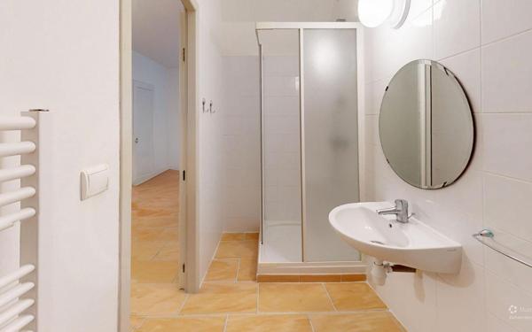 Maison à vendre    6 pièces •  Hyères