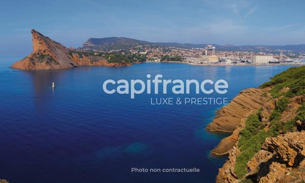 Villa Contemporaine 160 m2 - 4 Pièces - terrain de 431 m2 - Vue Imprenable sur la Mer - La Ciotat 13600