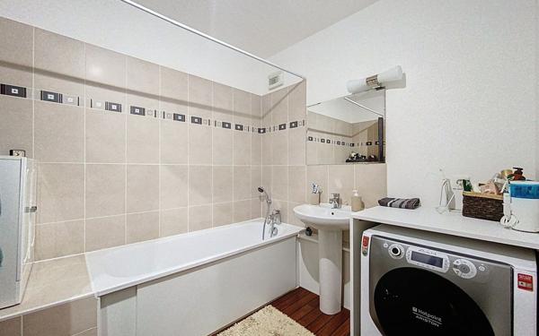 Appartement à vendre    4 pièces • 83,28 m2 Guyancourt