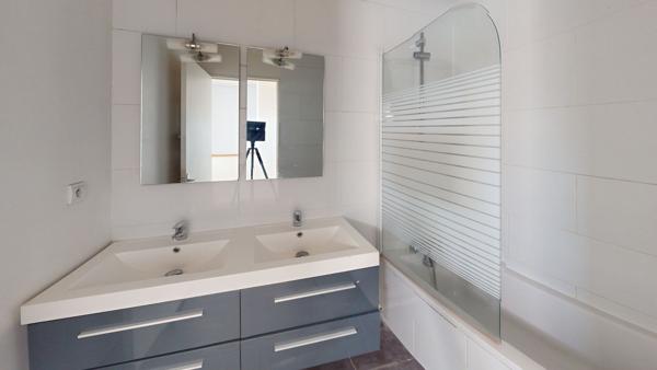 DUPLEX - Asnieres Sur Seine 4 pièce(s) 97,95 m2