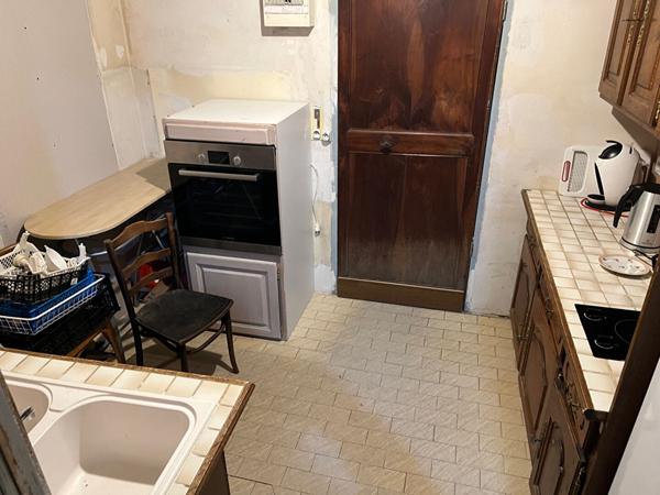 A VENDRE LAVELANET MAISON DE VILLE T4 HABITABLE ET DIVISIBLE