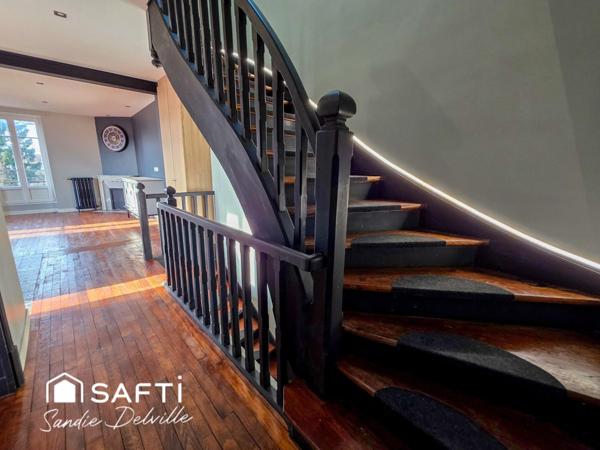 Appartement type maison 4 pièces- 124m²- 3ch- garage