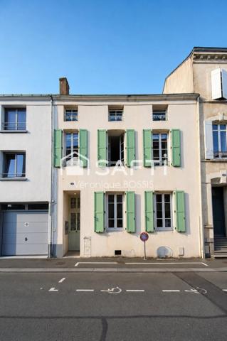 Immeuble de rapport de caractère dans le Pentagone – 3 appartements – Idéal investisseur