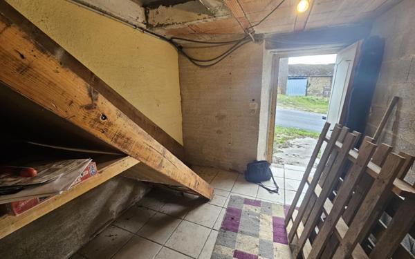 Maison à vendre    2 pièces •  Saint-Pierre-de-Fursac