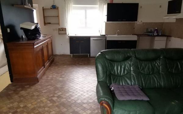 Maison à vendre    2 pièces •  Saint-Pierre-de-Fursac