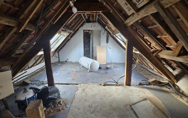 Maison à vendre    2 pièces •  Saint-Pierre-de-Fursac