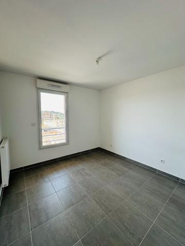Appartement TOULON 38.35 m²