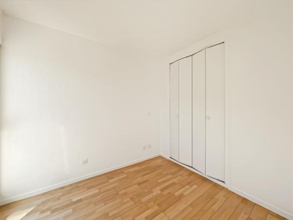 APPARTEMENT DE TYPE 2 PIECES AU COEUR DE MOUGINS