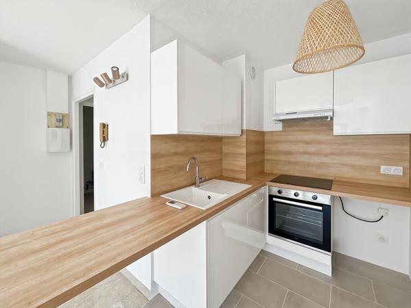APPARTEMENT DE TYPE 2 PIECES AU COEUR DE MOUGINS