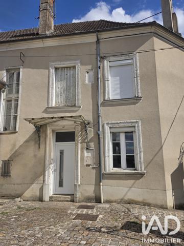 Immeuble à vendre 162 m² Dormans