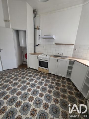 Immeuble à vendre 162 m² Dormans