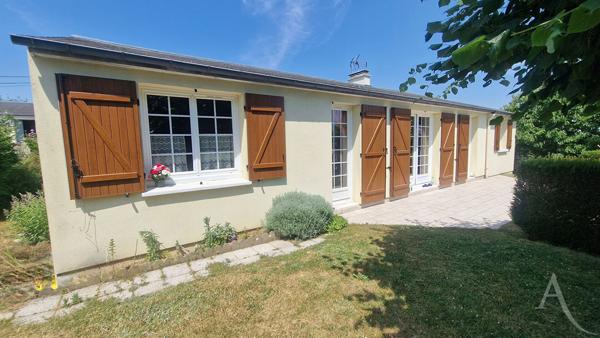 Maison plain-pied Mantes La Ville 6 pièce(s) - 5 chambres - Jardin - Garage