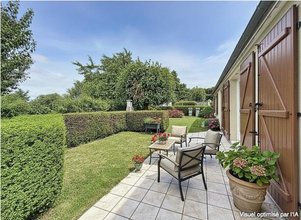 Maison plain-pied Mantes La Ville 6 pièce(s) - 5 chambres - Jardin - Garage