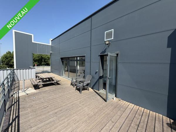 Bureaux récents en vente Valence Est avec grande terrasse et stationnements