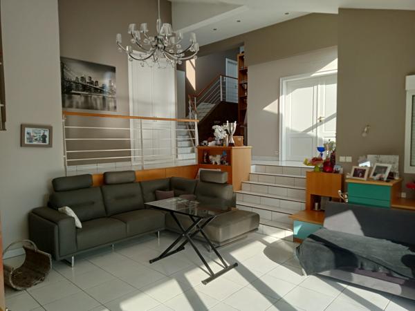 Magnifique villa frontière Suisse