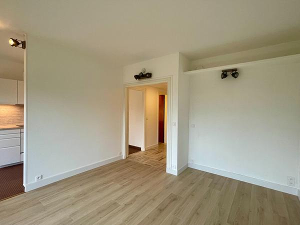 Appartement Fontenay Aux Roses 1 pièce(s) 30.14 m2