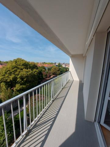 Spacieux T3 traversant quartier La Genette