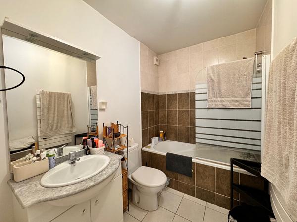 Appartement La Roche Sur Yon 2 pièce(s) 39.47 m2
