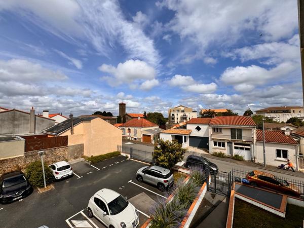 Appartement La Roche Sur Yon 2 pièce(s) 39.47 m2