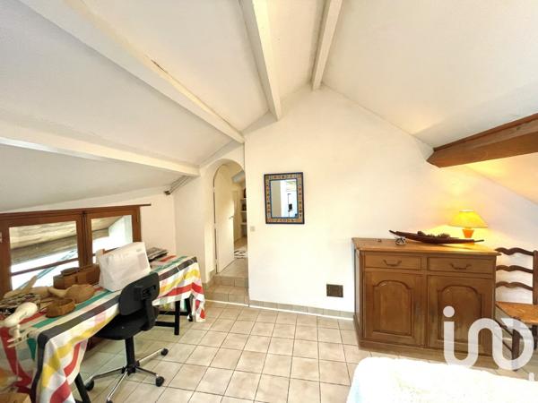 Maison 9 pièces de 162 m² à Le Blanc (36300)