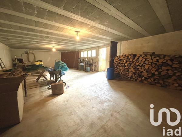 Maison 9 pièces de 162 m² à Le Blanc (36300)