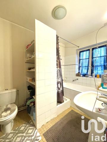 Maison 9 pièces de 162 m² à Le Blanc (36300)