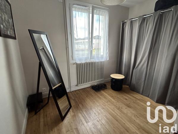 Maison 5 pièces de 97 m² à DOUÉ EN ANJOU (49700)