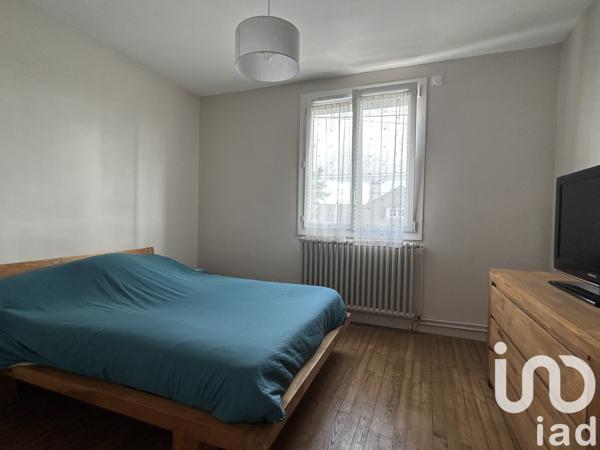 Maison 5 pièces de 97 m² à DOUÉ EN ANJOU (49700)