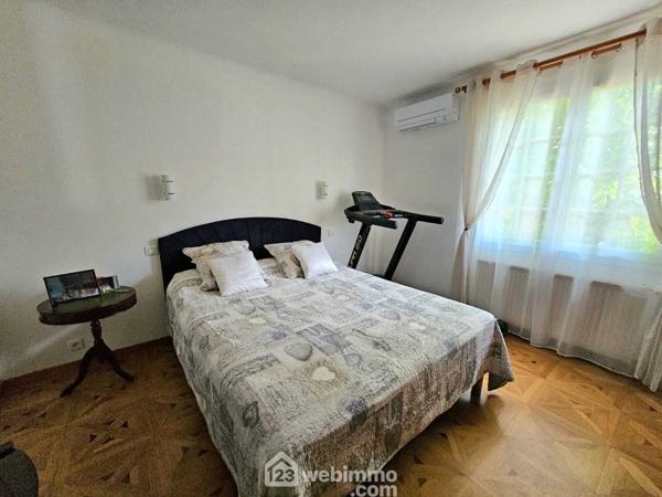 Maison 105 m² à Le Luc 83340