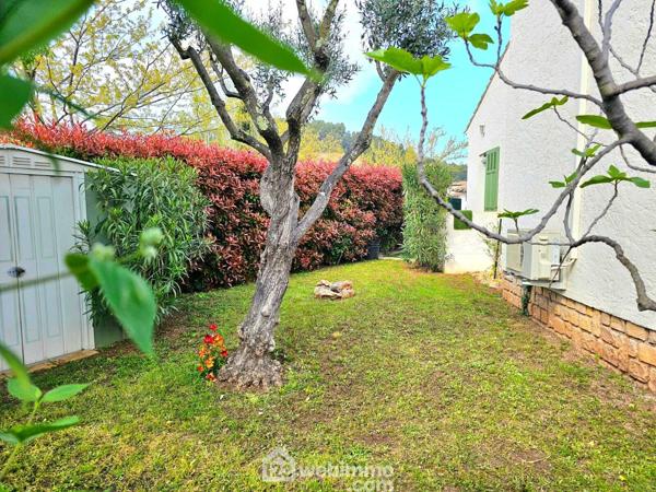 Maison 105 m² à Le Luc 83340