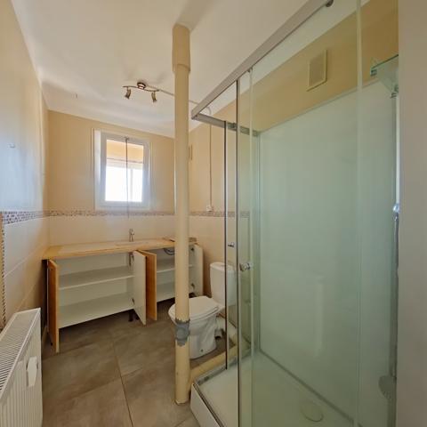 Appartement
         5 pièces
        - 82 m² Exclusivité 160 000 € *