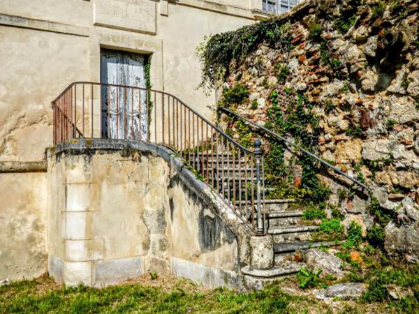 Château féodal au coeur des Landes sur 3,5 hectares Dax