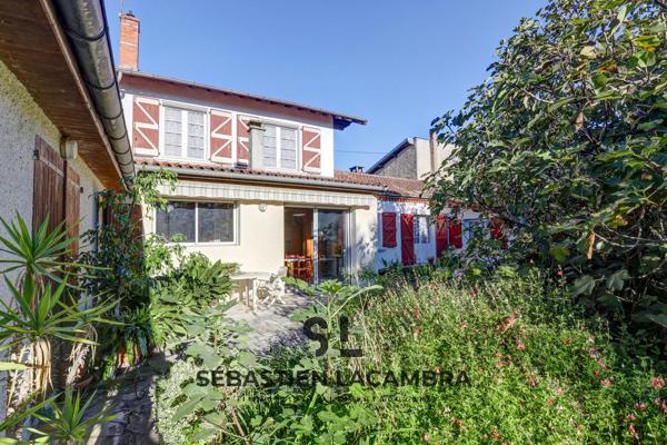 Gaillac (81600) Maison bourgeoise avec jardin rare de 1 386 m² en centre-ville de Gaillac – fort potentiel !