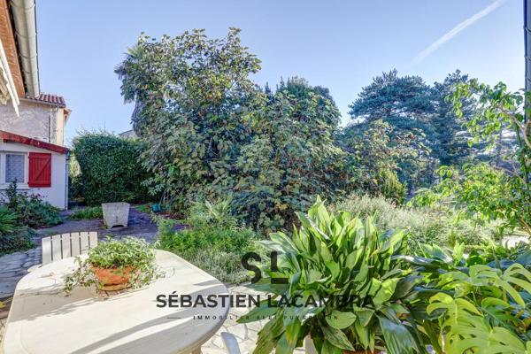 Gaillac (81600) Maison bourgeoise avec jardin rare de 1 386 m² en centre-ville de Gaillac – fort potentiel !